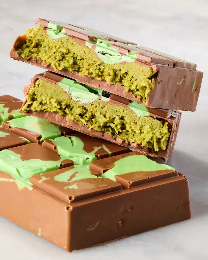 Dubai chocolate bar topped with saffron and rose petals